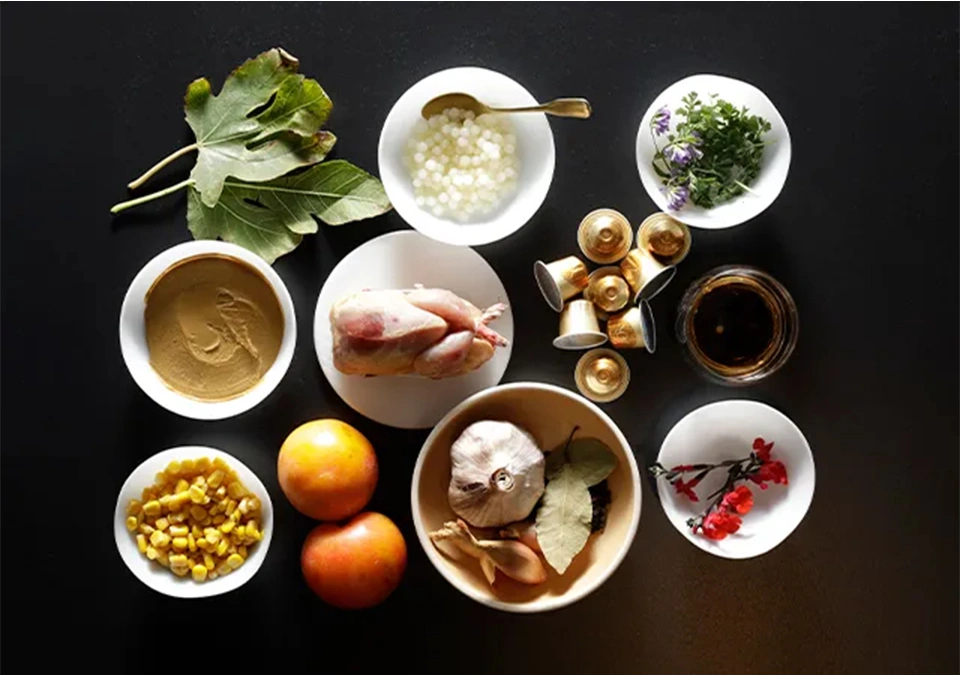 Codorniz con pate, maiz y L'OR Colombia
