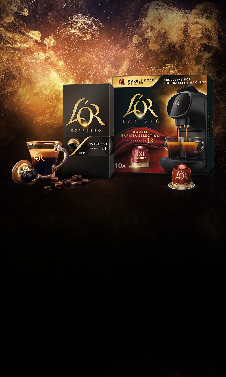 L'OR Ristretto und L'OR Double Barista Selection Paketen mit einer Espressotasse und Kapsel. Goldener Glitzerhintergrund.