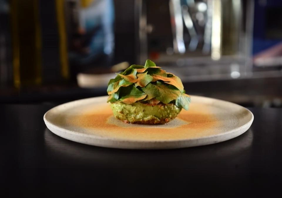 Avocado, garnalen en koffiebonen-olie