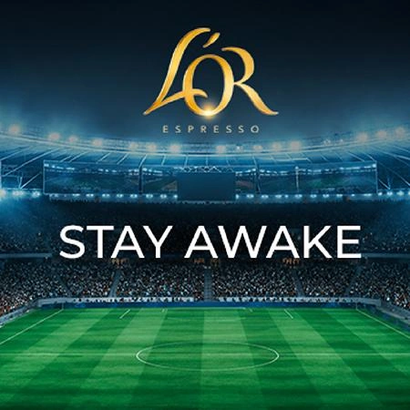 l'or stay awake in a stadium