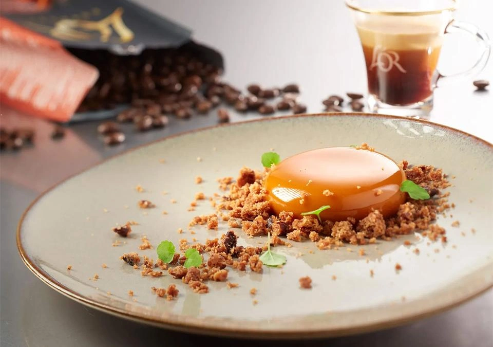 Chocolade-koffiemousse met pecan crumble