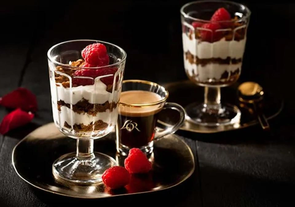 L'OR raspberries tiramisu